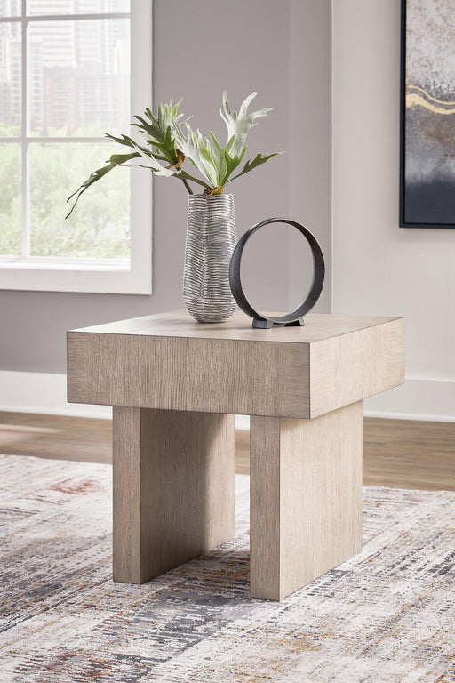 Jorlaina End Table - All Brands Furniture (NJ)