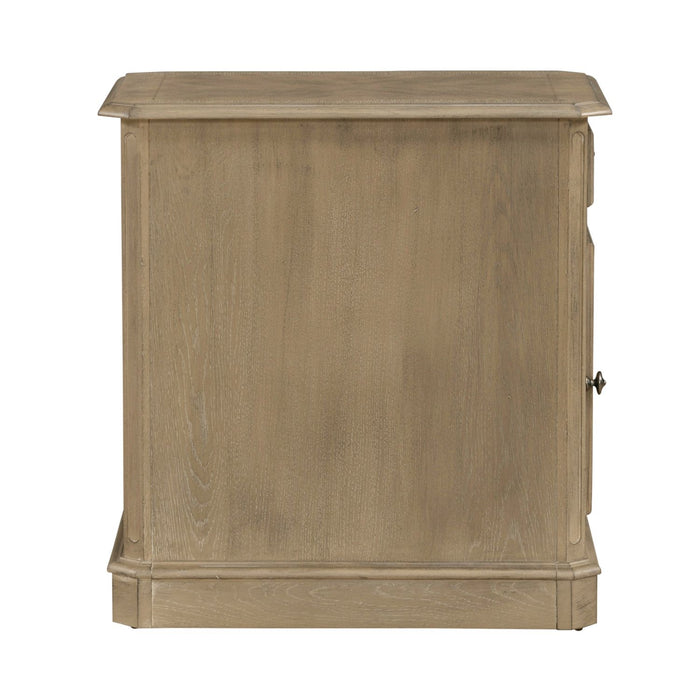 Magnolia Manor Chair Side Table image