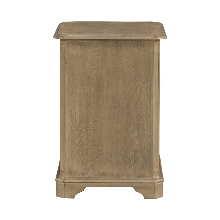 Magnolia Manor Chair Side Table image