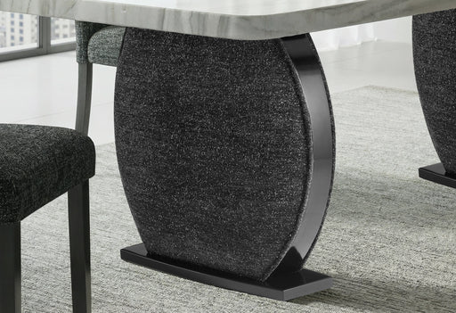D2502 Dining Table and 4 Dining Chairs
