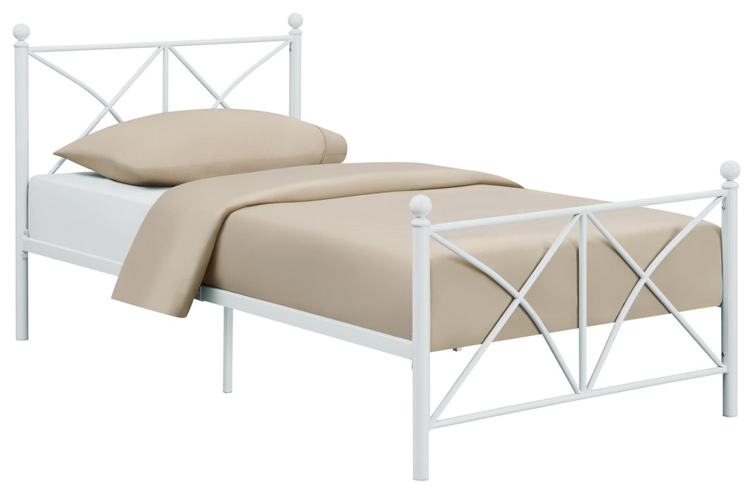 Hart Full Platform Bed White image
