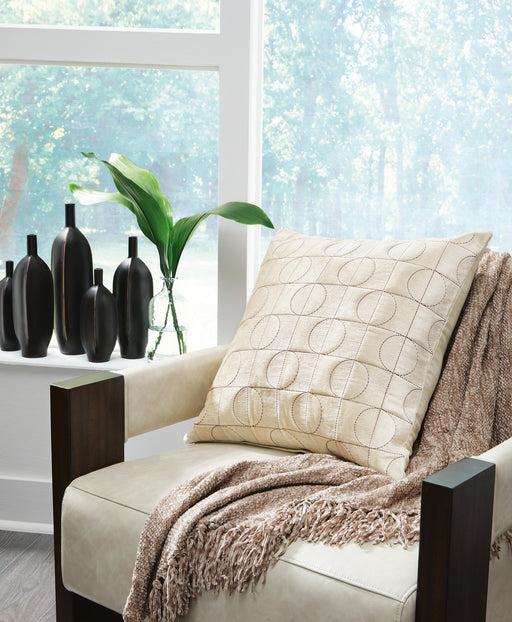 Kydner Pillow (Set of 4) - All Brands Furniture (NJ)