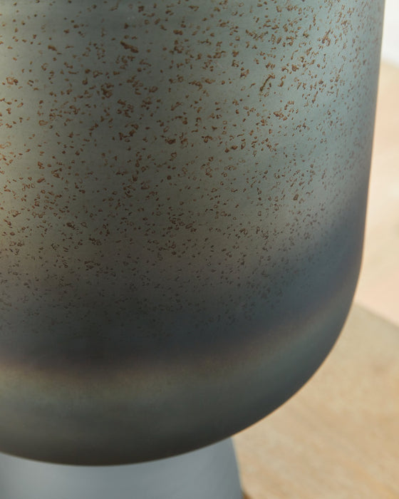 Pennmore Vase - All Brands Furniture (NJ)