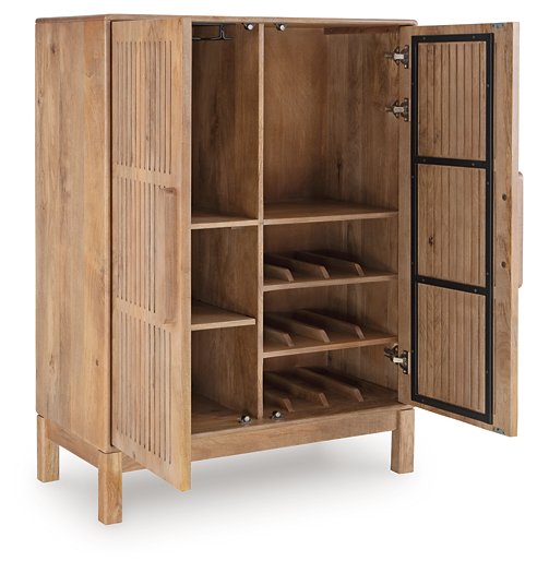 Pellamour Bar Cabinet - All Brands Furniture (NJ)