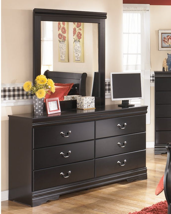 Huey Vineyard Dresser and Mirror - All Brands Furniture (NJ)