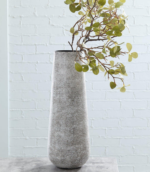 Fynn Vase - All Brands Furniture (NJ)