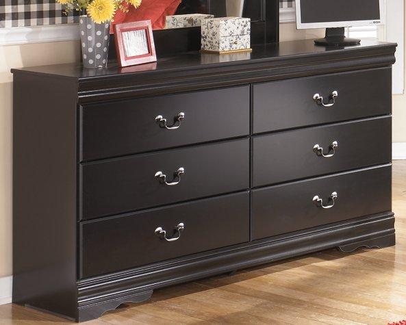 Huey Vineyard Dresser and Mirror - All Brands Furniture (NJ)