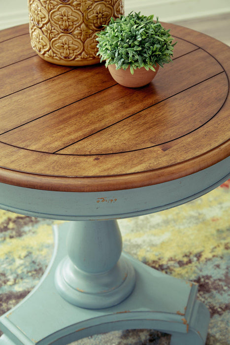 Mirimyn Accent Table