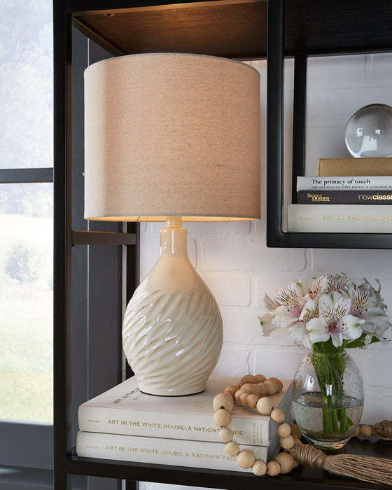 Garinton Table Lamp - All Brands Furniture (NJ)