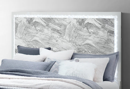 Naomi Silver Marble Bed Group