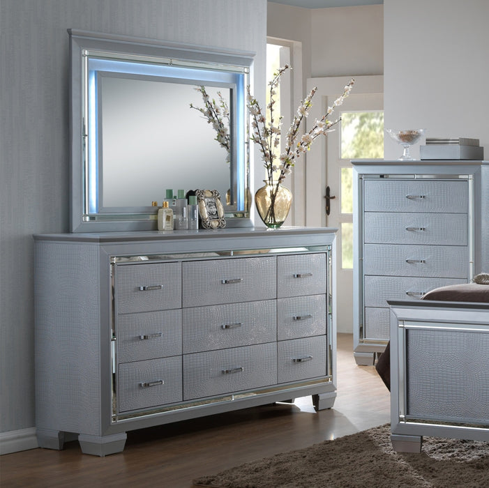 Crown Mark Furniture Lillian Mirror in Silver - All Brands Furniture (NJ)