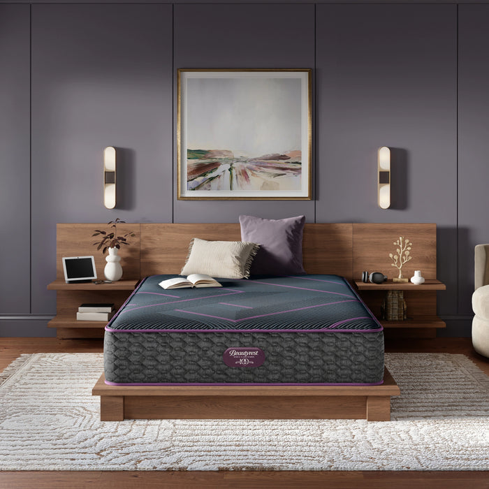 Beautyrest World Class Level Three Hybrid Medium Mattress