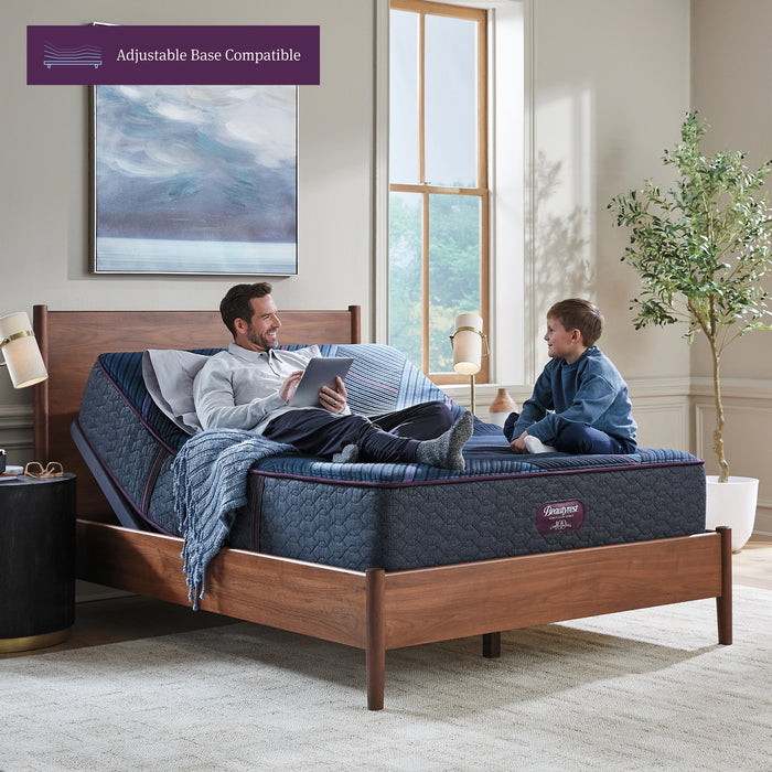 Beautyrest World Class Level Three Hybrid Plush Mattress
